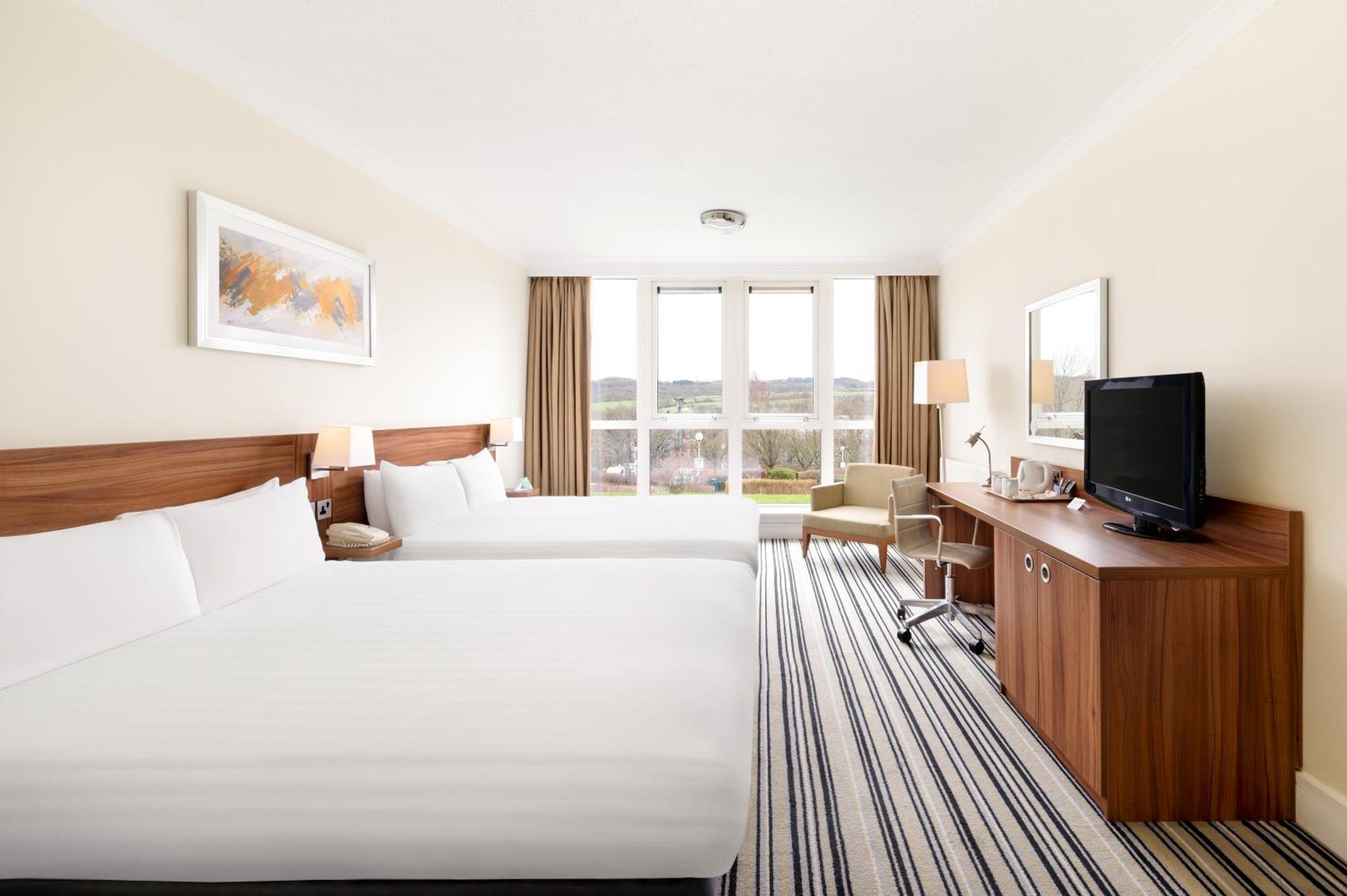 Holiday Inn Leeds Brighouse By Ihg Ngoại thất bức ảnh