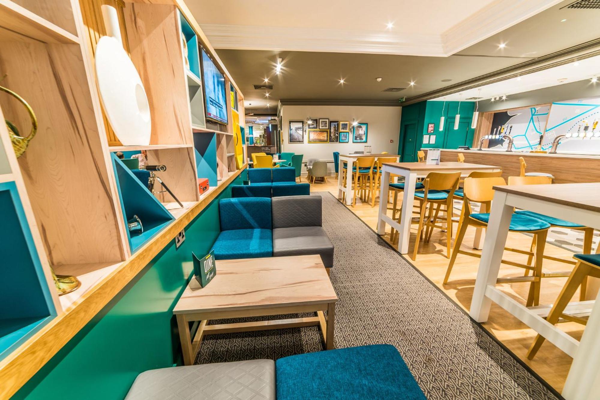 Holiday Inn Leeds Brighouse By Ihg Ngoại thất bức ảnh