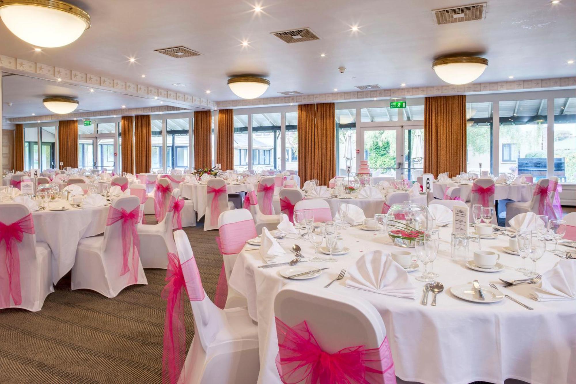Holiday Inn Leeds Brighouse By Ihg Ngoại thất bức ảnh