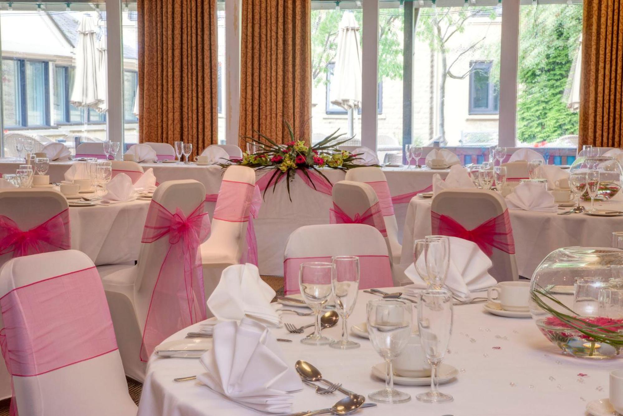 Holiday Inn Leeds Brighouse By Ihg Ngoại thất bức ảnh
